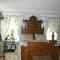 House of 1833 Bed and Breakfast