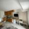 Visoko New Concept - 7 minutes from the Pyramids - City Center