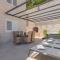 3 Bedroom Beach Front Home In Pucisca