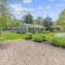 Cottage Oasis by Lake with Kayaks Fire Pit and a Huge Yard - 丹尼斯