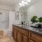 Bright Home in East ATX - 3BR - Cowboy Pool