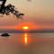 Private Beach - Port Ludlow Beach Cottage on Puget Sound - Port Ludlow