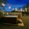 3 Bedroom Hot Tub Firepit Game room