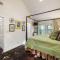 Historic 2 bd Home Patio DT Fredericksburg
