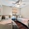 3 Bedroom Hot Tub Firepit Game room