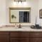 Enchanted Rockview House - 3 Bedroom-Firepit