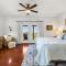 Enchanted Rockview House - 3 Bedroom-Firepit