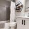 Charming 2 bedroom unit with large yard - Austin