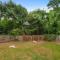 Charming 2 bedroom unit with large yard - Austin