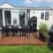 Chalet Sea-renity Lakeside met jacuzzi