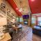 Lap of Luxury by Eden Crest - غاتلينبرغ