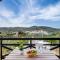 Alexandra Pool Villa - Comfort & Views Near Town