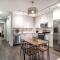 California Building by Hosteeva - 新奥尔良