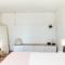 Dream Lake Apartments by Quokka 360 - Lake View