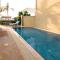 Elegantly Furnished 6BR Beachfront Villa Palm Jumeirah - Dubaj