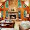 Awesome Retreat - North GA Cabin with Views - Hot Tub, Game Room, Fire Pit, and Stunning Mountain Views near Blue Ridge - Minera - Morganton