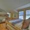 Stanley Creek Lodge - Private Pool and Fishing - Heated Private Pool, Spacious Rooms, Scenic Views, Creekside Firepit, Trout Str - Blue Ridge