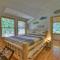 Stanley Creek Lodge - Private Pool and Fishing - Heated Private Pool, Spacious Rooms, Scenic Views, Creekside Firepit, Trout Str - Blue Ridge