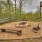 View From The Top - Pet-Friendly Mountain View Blue Ridge Cabin - Stunning Views, Hot Tub, Shuffleboard, Foosball In The Aska Ad - بلو ريدج