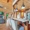 Tysons Peak - Pet Friendly Aska Adventure Cabin - Mountain Views, Hot Tub, Arcade, Bumper Pool Table, Wet Bar, Egg Style Grill, - Blue Ridge