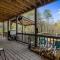 Golden Getaway - Mountain Views, Hot Tub, Outdoor Fire Pit, Cozy Accommodations - Mineral Bluff, GA - Mineral Bluff