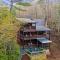 Golden Getaway - Mountain Views, Hot Tub, Outdoor Fire Pit, Cozy Accommodations - Mineral Bluff, GA - Mineral Bluff