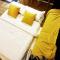 CityWalk Cottage With Two Beds and Courtyard