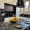 Chic Renovated 2 Bedroom entire apartment or only Private Rooms in Liberation in Nice with Garage on demand, AC, Wi-Fi and Tram Access - Nice