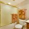 Home in Bella Vista with Deck and Lake Windsor Views! - 贝亚维斯塔