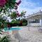 VILLA RAFAEL CON Piscina, IUN P4098