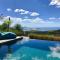 Serene Hilltop Haven Infinity Views Tranquil Vibe - Potrero