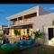 Serene Hilltop Haven Infinity Views Tranquil Vibe - Potrero