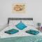 Modern 3 x Flat Complex - Sleeps 4 to 12 - Ideal for Groups - Вустер