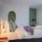 Host & Stay - Foley House Apartments