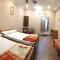 RIVERVIEW HOMESTAy