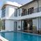 Sunset City View Villa 5 bedrooms with a private swimming pool - 万隆