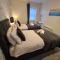 Meadowside Holiday Apartments