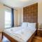 MyFlat Club 218 Panorama Wellness Apartment