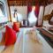 The Suite By Royal Crown Hotel