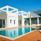 Seafront Villa Layla by Ruidoso Luxury