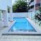 Roma Stays - 1 bedroom at Seville Residency with Swimming pool behind Go-Cart near Sarova - مومباسا