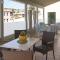Kostoulas House Beachfront Kostoulas House Beachfront