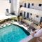 La Stella Suites