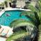 La Stella Suites