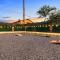 Phoenix Retreat - 2 Bedroom Home with King-Size Bed - 3 Smart TVs - 10 min from Airp - Unit A - 凤凰城