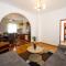2 Bedroom Amazing Apartment In Galovac - 伽罗瓦克