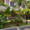 Sandat Hotel Legian
