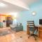 Cozy Stay 2 blocks from the beach and Malecón!