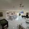 372A Pleasant, enjoyable and relaxing Lower leve 372A Pleasant, enjoyable and relaxing Lower leve