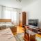 Rustic & Spacious 3BR Apartment - Bucarest
